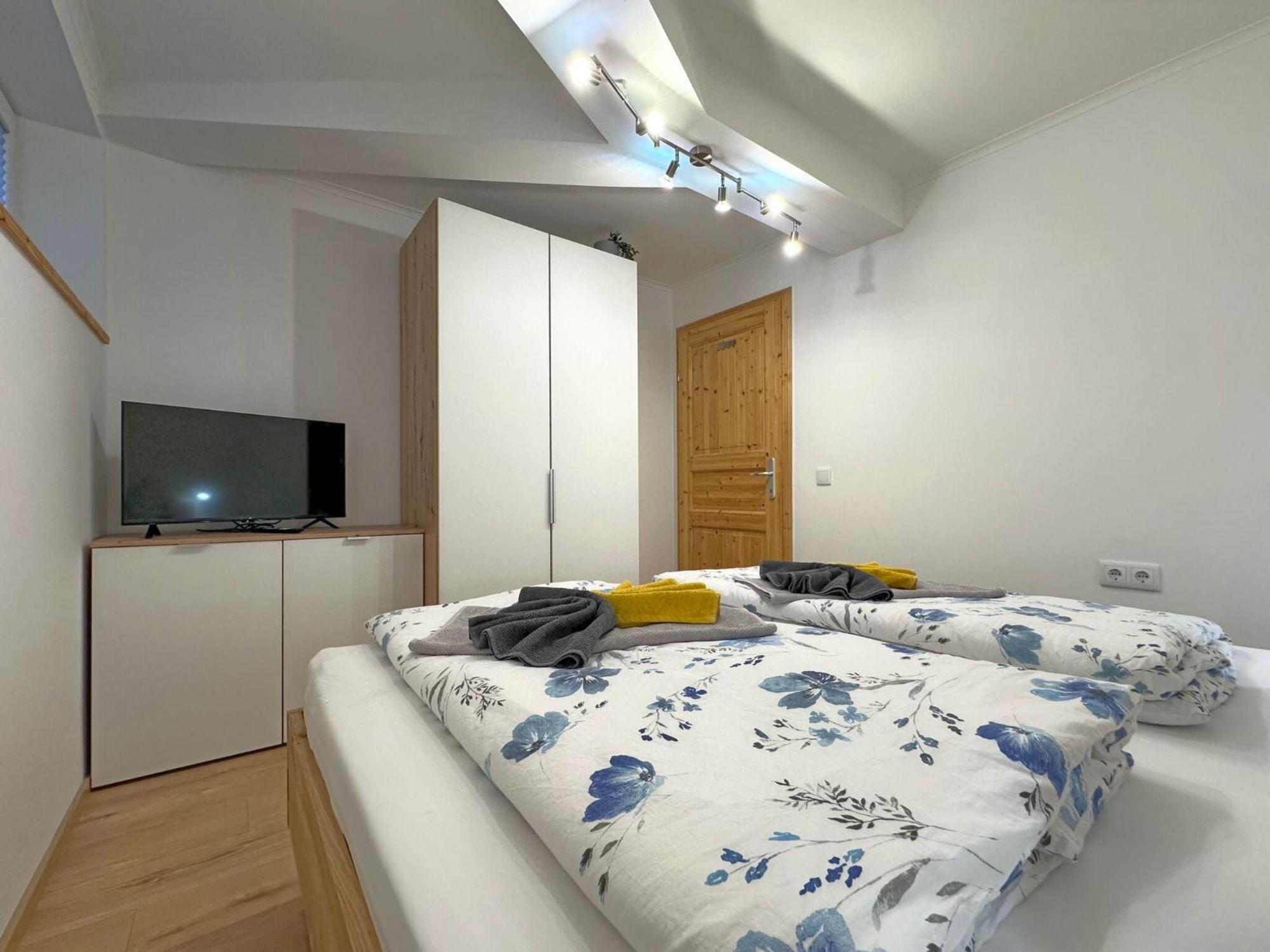 Fantastic Apartment With Terrace Untertauern Dış mekan fotoğraf